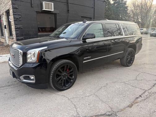 2017 GMC Yukon XL Denali
