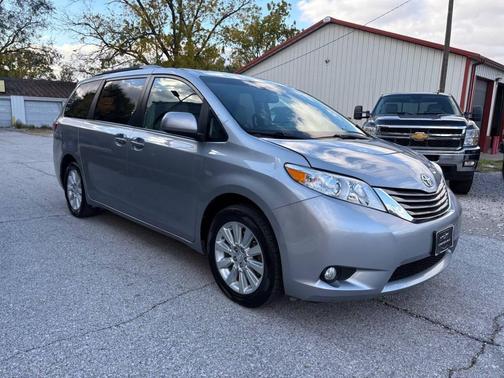 2015 Toyota Sienna XLE Premium