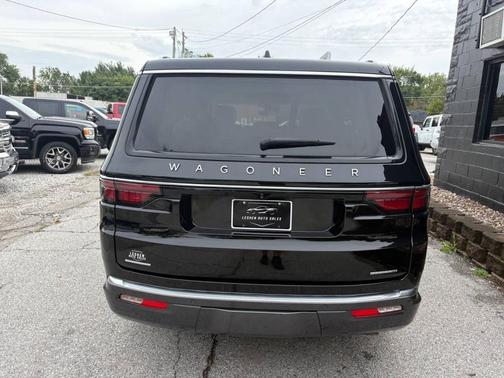 2022 Jeep Wagoneer Series II 4x4