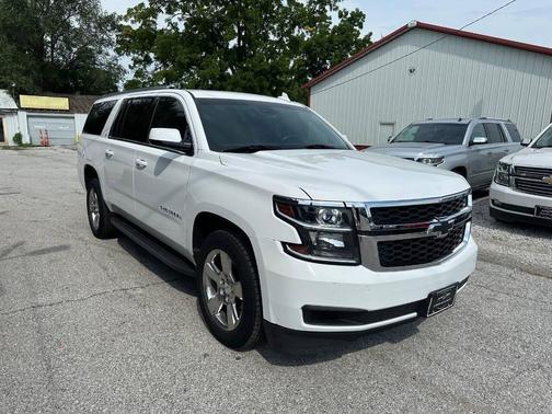 2017 Chevrolet Suburban LT