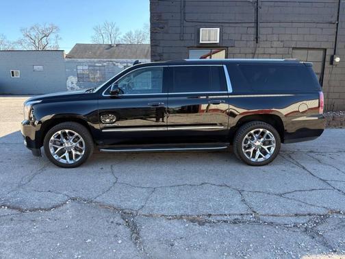 2017 GMC Yukon XL Denali