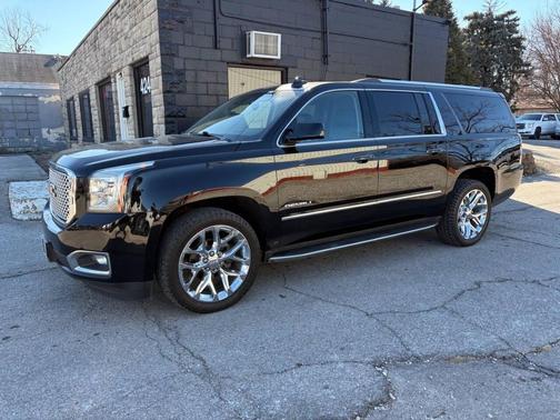 2017 GMC Yukon XL Denali