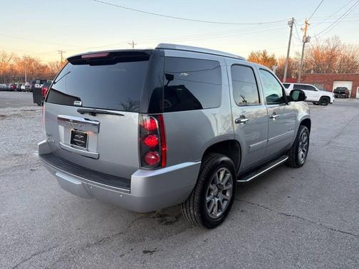2012 GMC Yukon Denali