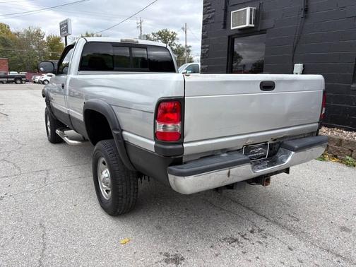 2001 Dodge Ram 2500 Base