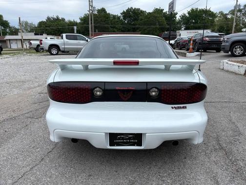 Arctic White 2001 Pontiac Firebird Trans Am