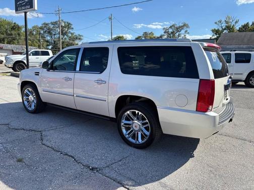 2013 Cadillac Escalade ESV Platinum Edition