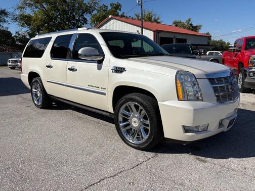 2013 Cadillac Escalade ESV Platinum Edition