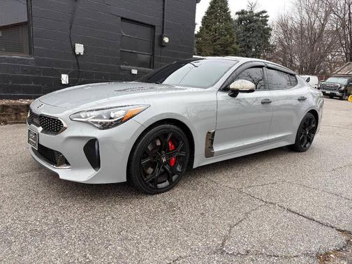 2020 Kia Stinger GT2