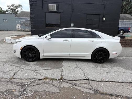 2015 Lincoln MKZ Base