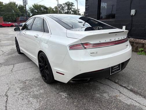 2015 Lincoln MKZ Base