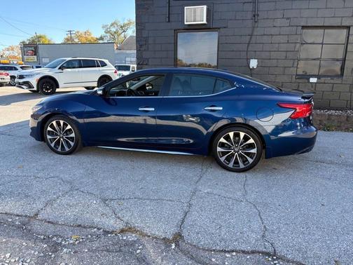 2016 Nissan Maxima 3.5 SR