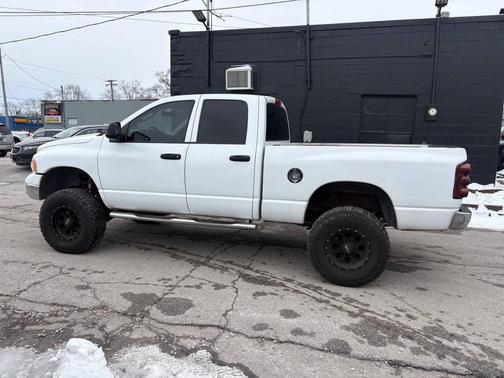 2005 Dodge Ram 2500 SLT Quad Cab