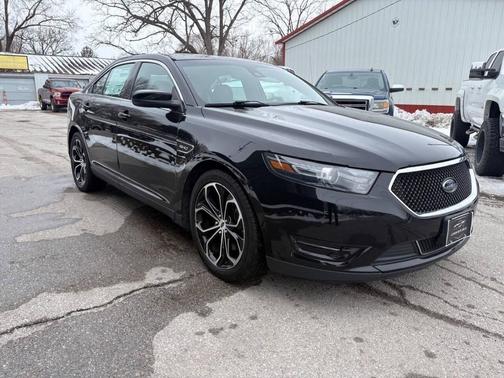 2017 Ford Taurus SHO