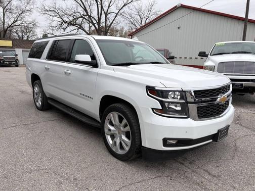 2017 Chevrolet Suburban LT