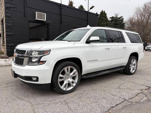 2017 Chevrolet Suburban LT