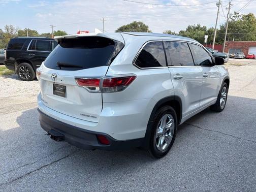 2014 Toyota Highlander Limited Platinum