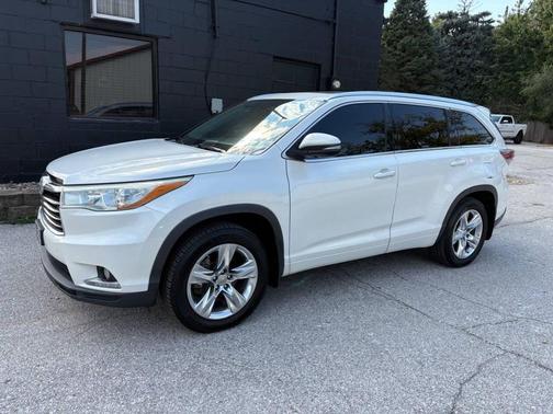 2014 Toyota Highlander Limited Platinum