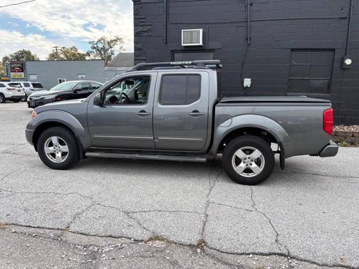 2006 Nissan Frontier LE Crew Cab