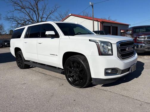2017 GMC Yukon XL SLT