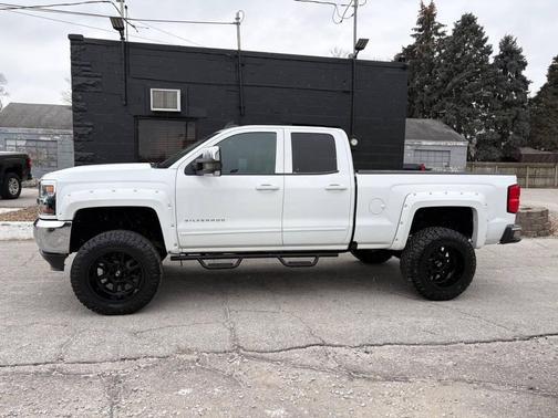 2017 Chevrolet Silverado 1500 1LT