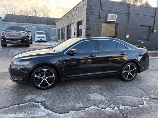 2015 Ford Taurus SHO