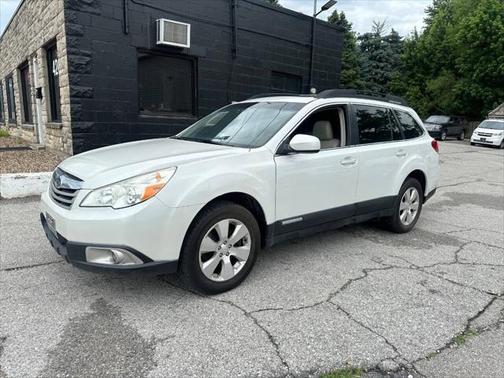 2011 Subaru Outback 3.6 R Limited