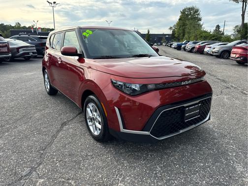 2023 Kia Soul LX