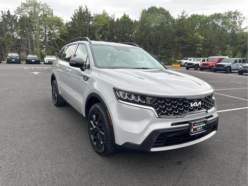 Wolf Gray 2023 Kia Sorento X-Line S