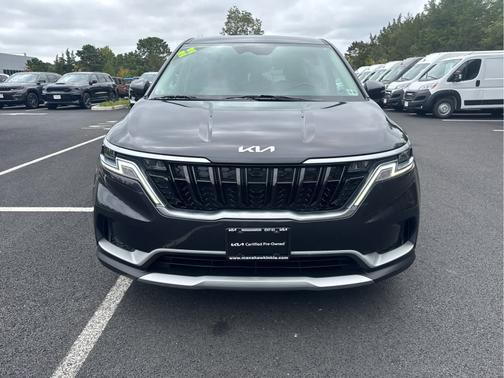 2022 Kia Carnival LXS