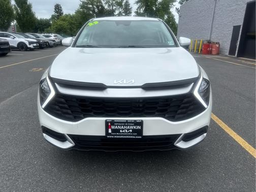2023 Kia Sportage Hybrid LX