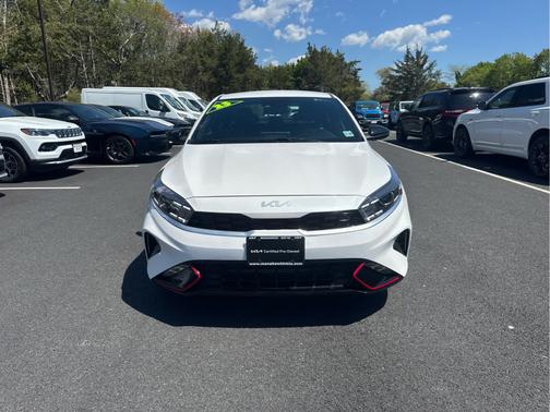 Snow White Pearl 2023 Kia Forte GT-Line