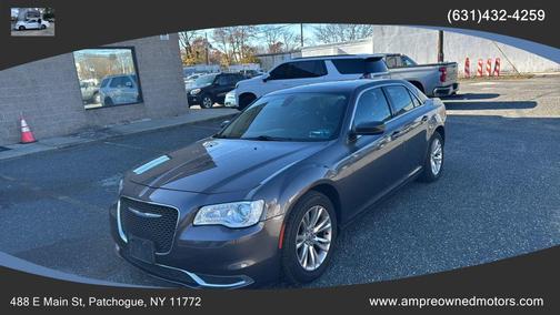2017 Chrysler 300 Limited