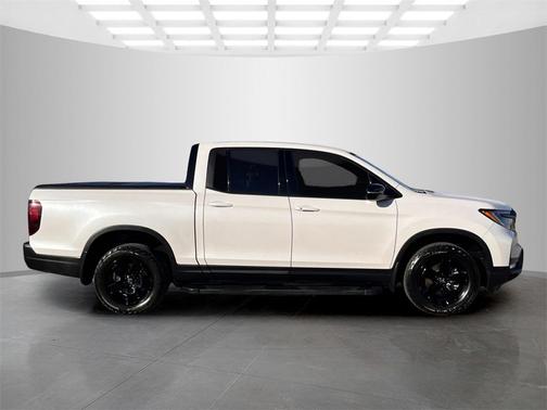 2024 Honda Ridgeline Black