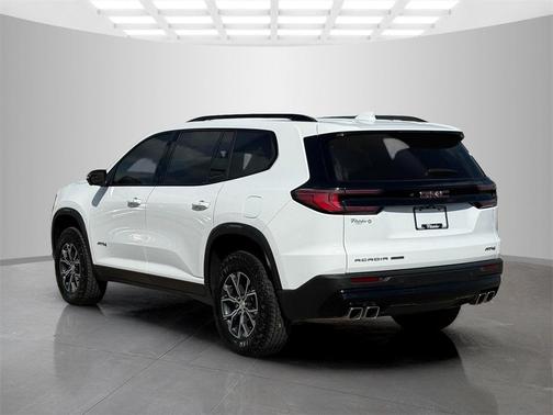 2024 GMC Acadia AT4