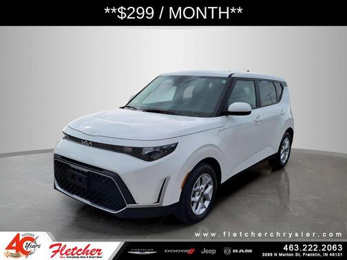 White 2025 Kia Soul LX