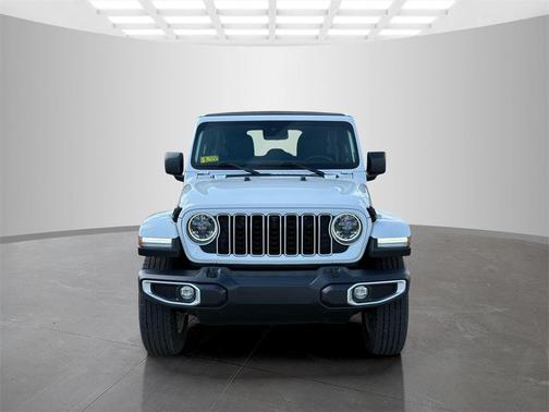 2024 Jeep Wrangler 4-Door Sahara 4x4