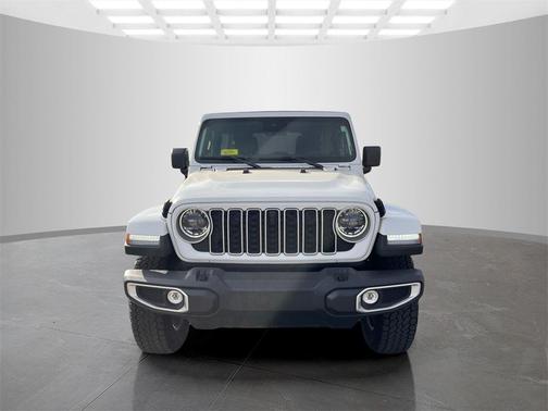 2024 Jeep Wrangler 4-Door Sahara 4x4