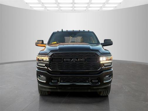 2022 RAM 2500 Limited Crew Cab 4x4 6'4' Box