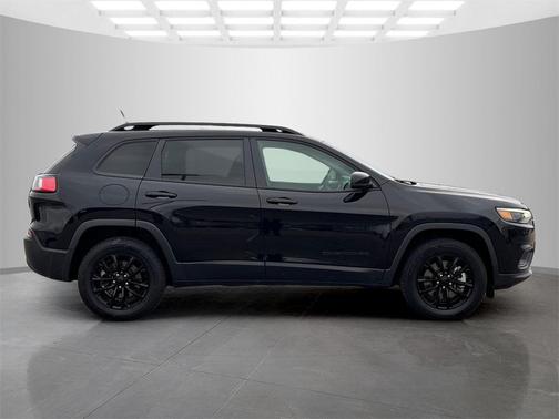 2023 Jeep Cherokee Altitude