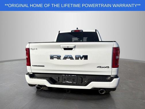 Bright White Clearcoat 2026 RAM 1500 Laramie