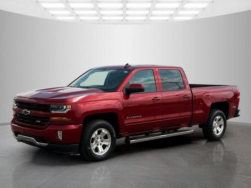 Cajun Red Tintcoat 2018 Chevrolet Silverado 1500 2LT