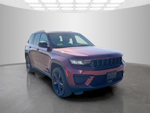 2024 Jeep Grand Cherokee Altitude