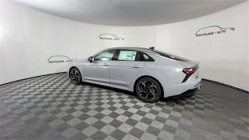 2025 Kia K5 GT-Line
