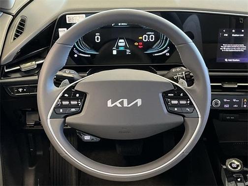 2025 Kia Niro EX