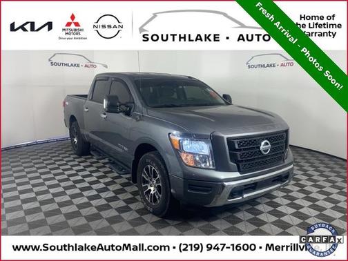 2021 Nissan Titan SV