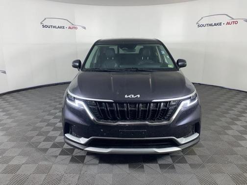 2024 Kia Carnival LX Seat Package