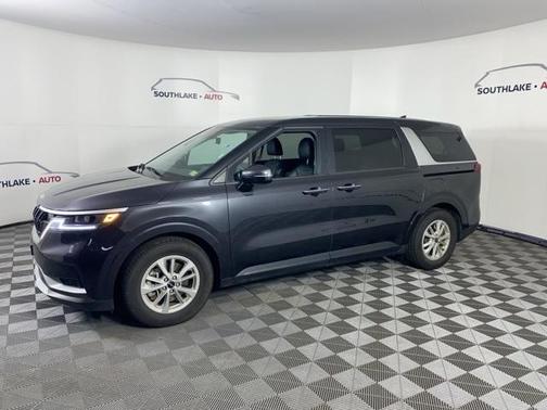 2024 Kia Carnival LX Seat Package