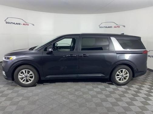 2024 Kia Carnival LX Seat Package