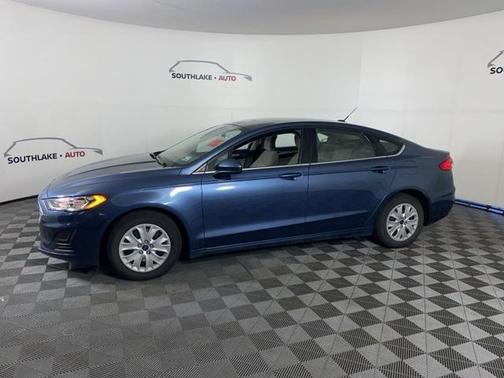 2019 Ford Fusion S