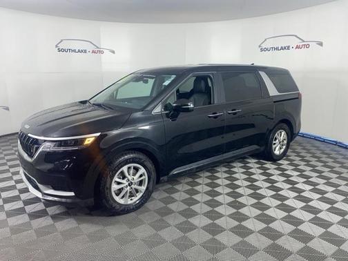 2023 Kia Carnival LX